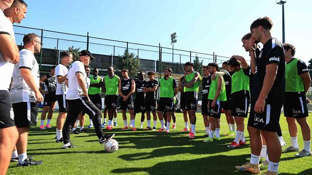 Beşiktaş, Midtjylland Maçı İçin Son Hazırlıklarını Sürdürüyor