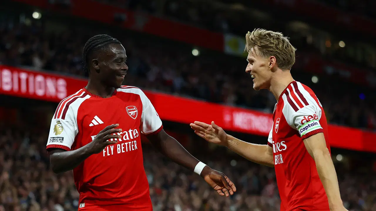Arsenal, Premier Lig'e Güçlü Bir Başlangıç Yaparak Farklı Galibiyetle Ayrıldı