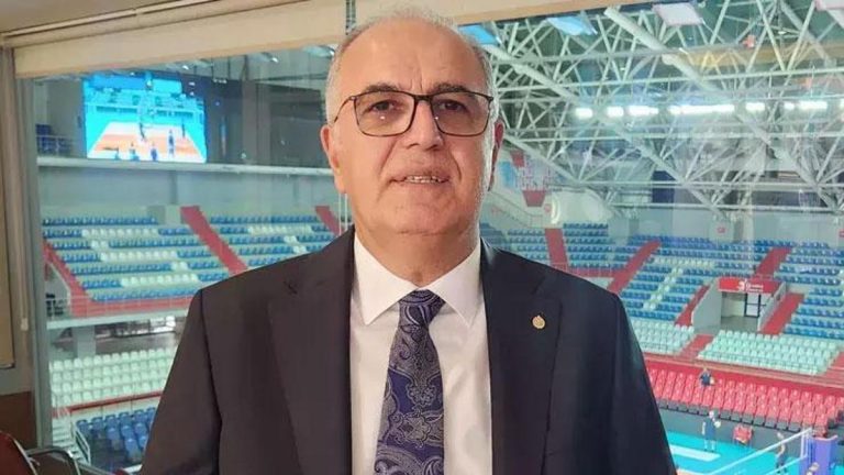 SON DAKİKA… Mehmet Akif Üstündağ Türkiye Voleybol Federasyonu Başkanı oldu
