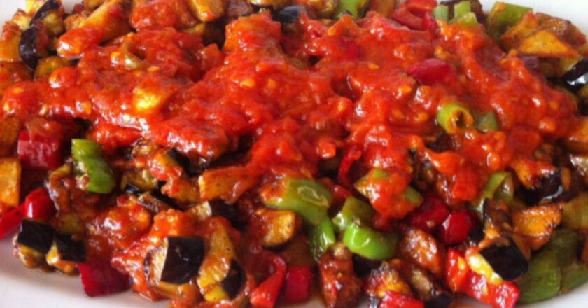 Sofraların vazgeçilmez mezesi şakşuka tarifi – Son Dakika Gurme Haberleri