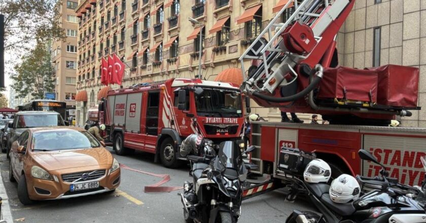 Şişli’de ısı yalıtımı sırasında çıkan yangın paniğe neden oldu