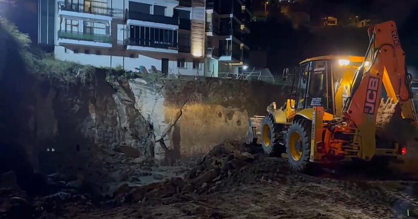 Bartın’da inşaatta çökme: 1 bina boşaltıldı