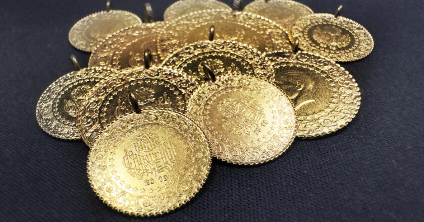 13 Kasım 2025’te altın fiyatları: Gram, çeyrek, yarım, cumhuriyet ve tam altın ne kadar?