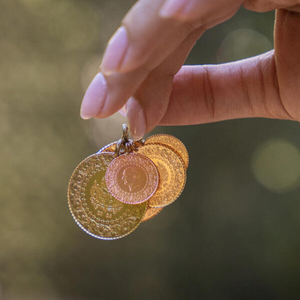 25 Kasım’da altın fiyatları: Canlı gram ve çeyrek altın alım-satım değerleri ne durumda?