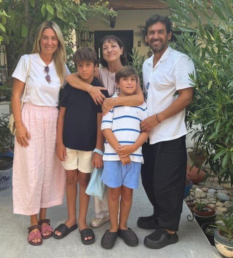 Bakan Yardımcısı Batuhan Mumcu, Ahmet Kaya’nın ailesini ziyaret etti!